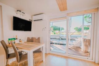Luxury Floating Sea House Star Line - with Jacuzzi - Marina Portorož - 7