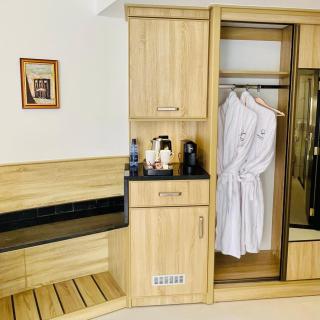 Petra Legacy Luxury - 7