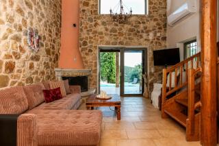 Blue Jasmine Villa - Private Pool and Garden - 7