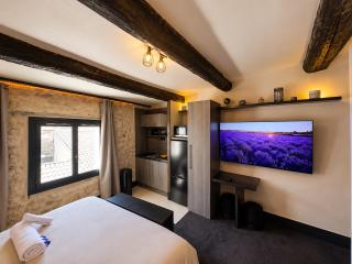Auberge Nostradamus, Appartement 4 - 8