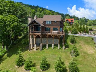 Breezeway Lodge at Eagles Nest - 9