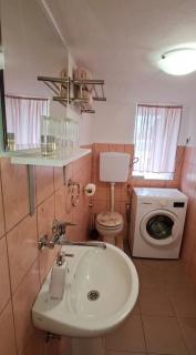 C&M Studio Apartment - 7