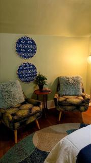 The Cozy Upstairs Retreat - 8
