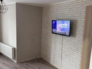 Перший поверх 2кімн Тоpapartment centr - 5