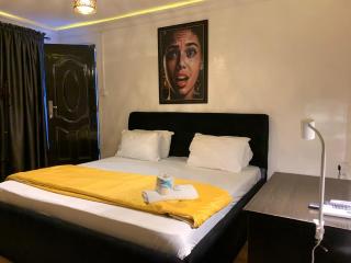 Weltons Apartments - 7