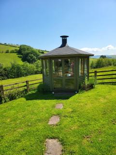 Pen-Y-Fan Glamping - Seren Dome - 8