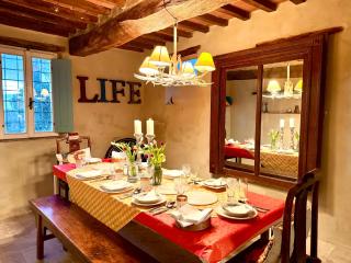 Villa di Gioia Sleeps 13 Stunning Tuscany & Umbria Sunset Views - 8