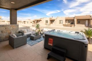 Private Balcony Hot Tub Pool Near Golf Course - 6
