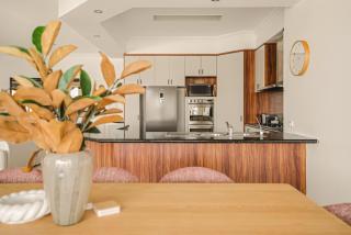 Waterfront Home with Canal Views in Halls Head - 3