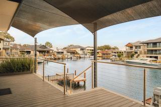 Waterfront Home with Canal Views in Halls Head - 4
