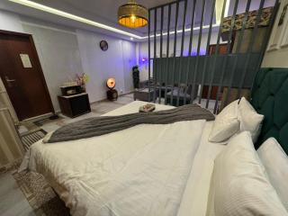 Montana Lodges Room 109 - 4 mins Monal Murree - 1
