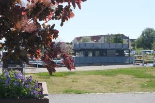 Solvesborg Houseboat with Harbour Views - Sleeps 4 - 6