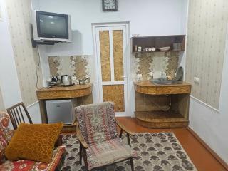 Hayq Guest House - 4