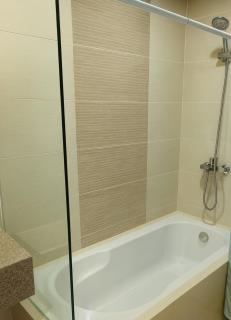 8Newtown Boulevard 1BR Poolside Stay Near Beach & Airport - 3
