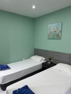Sant Central Deluxe Apartments - 5