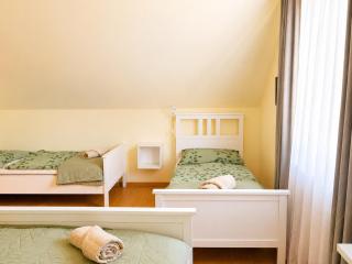 Árpád Apartman - 3 Bedroom Family Apartment with Parking - 5