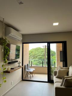 Apartamento Aconchegante com Vista Arborizada - 0