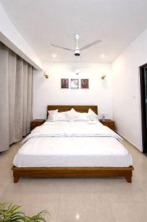 Leaf N Leisure - Deluxe 2 Bedroom Private Villa - 2