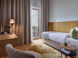 DIALOGUE Boutique Hotel - 9