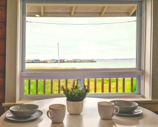 Hunts Point 1-BR Coastal Retreat - Cottage # 6 - 6