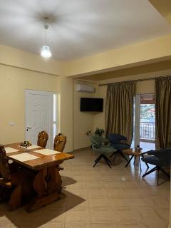 Panthouse - 4