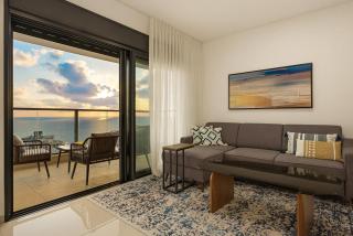 Sunny Beach Pearl; Panoramic Sea Views - 9