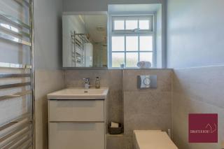 Kingston 4 Bedroom House Parking - 2
