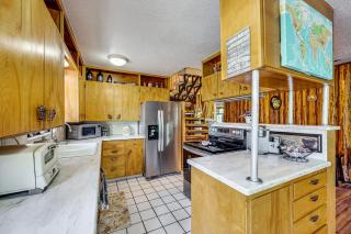 Private Beach Access! Group-Friendly Getaway! - 2