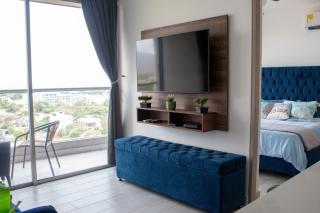 Moderno Apartamento con balcón y espectacular vista al mar - 3