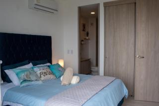 Moderno Apartamento con balcón y espectacular vista al mar - 7