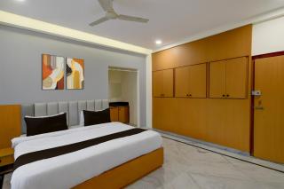 Hotel V CHECK INN - 6