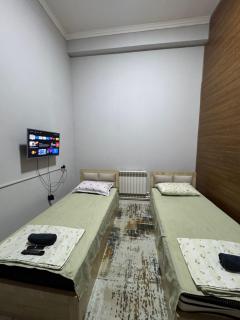 Everest Family Hostel - 3