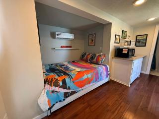 LM Wildlife Rooftop Suite-hiking-Slps 4 w queen bed - 8