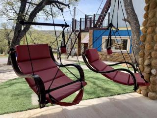 RR Medicine Park Tiny House Slp 4 1BR1BA Suite - 5