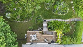 Garden by the Sea - 8