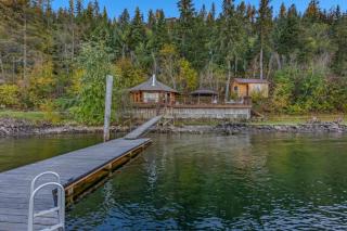Lakeside Loft - 9