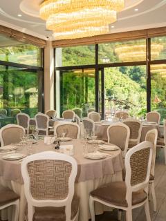 Riverside Hotel & Restaurant - 5