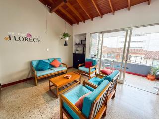 Private Room Mountains and Coffee Co-Living Manila Poblado A - 4