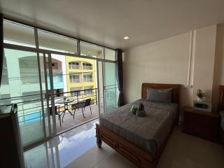 Palmira Beach Jomtien - 8