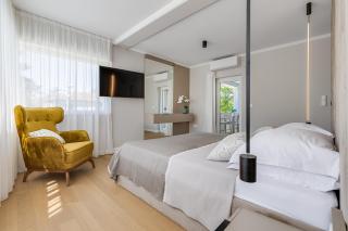 City Shell Luxury Residence - 7