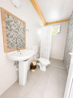 Camping Bucuria Bungalow - 3