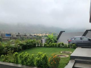 3BHK luxury villa, Mountainous View , NR DELLA Adventures - 9