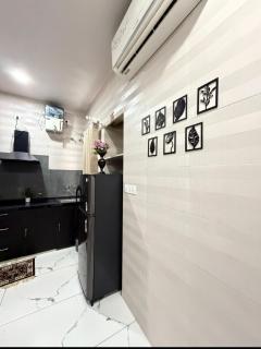 Modern 1BHK in Vaishali Nagar Jaipur Couple Friendly WiFi - 4