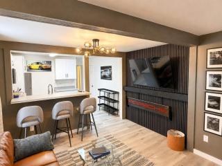 Steps from Spa - Sleeps 4 - Near CVNP - 7
