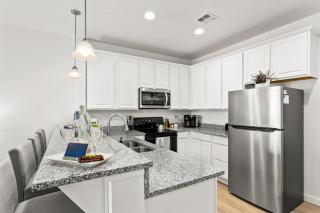 Upscale Condo By The Village & Boise Mall 75 - 8