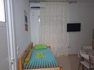 Dhimos Apartments - 1