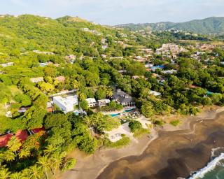 Stunning Oceanview Condo with Exceptional Views & Resort-Style Amenities - 8