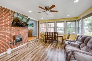 5 Mi to Dtwn Harrisburg! Retreat w/ Spacious Yard - 7