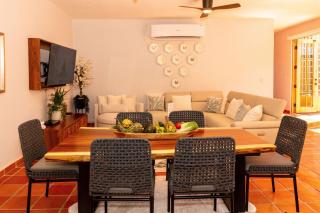 Beautiful Home, in front of the community pool By Casago - 9