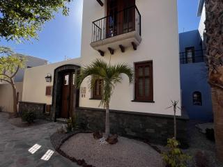 Enchanting Loreto Bay home, just steps to pool Bikes available - 5